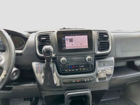 Used 2025 RAM ProMaster 2500 w/ Quick Order Package 22G SLT FWD image 14