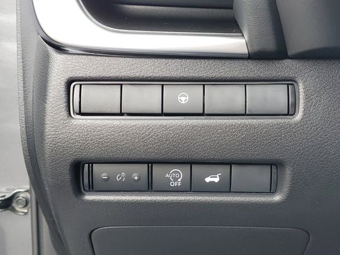 New 2026 Nissan Rogue SV w/ Cold Weather Package AWD/4WD image 8