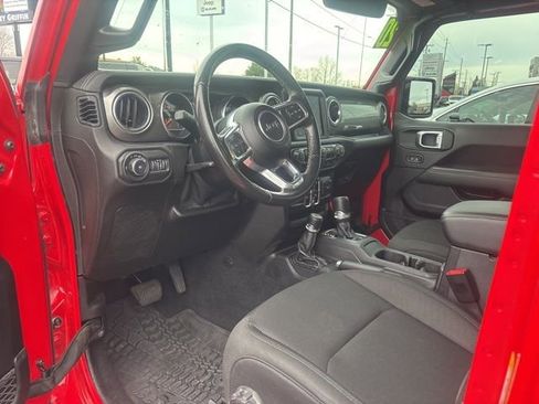 Used 2020 Jeep Wrangler Unlimited Sahara w/ Uconnect 4C Nav & Sound Group AWD/4WD image 48