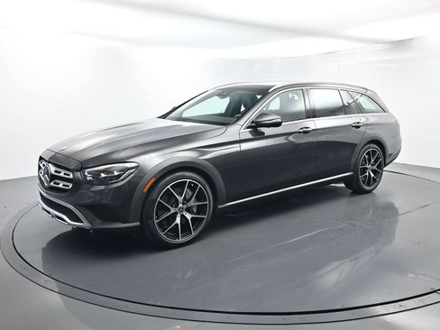 Used 2023 Mercedes-Benz E 450 4MATIC All-Terrain Wagon image 1