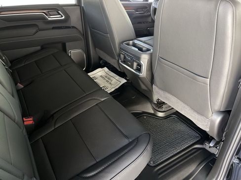 New 2025 GMC Sierra 2500 Denali w/ Denali Reserve Package image 27