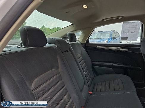 Used 2019 Ford Fusion SE FWD image 46