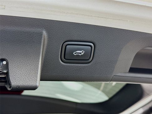 Used 2022 Kia Telluride EX w/ EX Premium Package FWD image 24