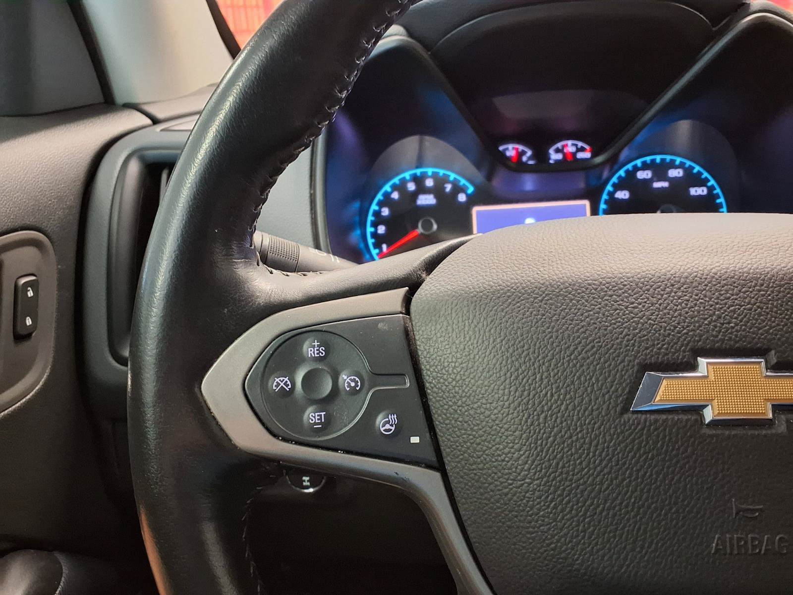 Used 2022 Chevrolet Colorado Z71 AWD/4WD image 27