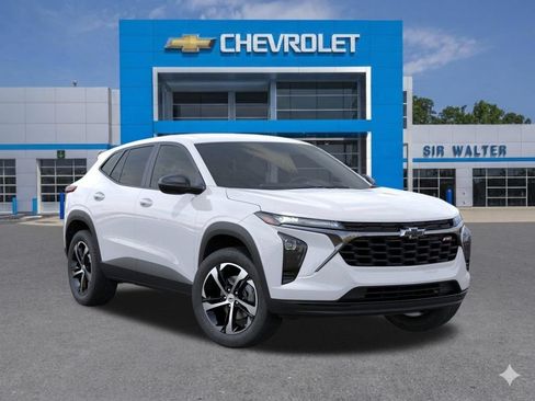 New 2026 Chevrolet Trax RS w/ Driver Confidence Package FWD image 8