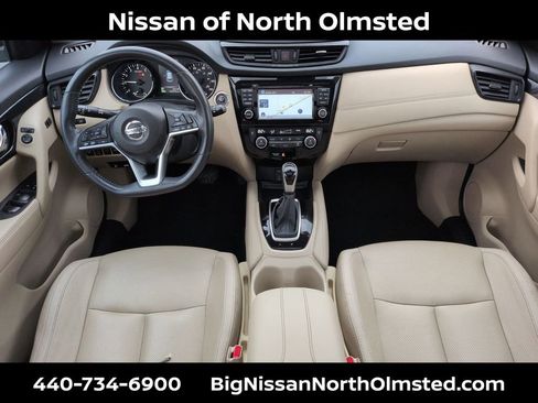 Used 2017 Nissan Rogue SL w/ SL Premium Package image 22