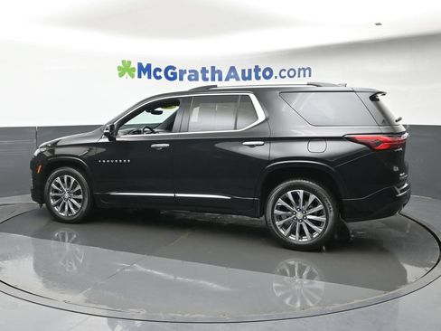 Used 2023 Chevrolet Traverse Premier AWD/4WD image 23