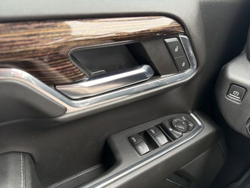 Used 2024 GMC Sierra 1500 Elevation w/ Max Trailering Package image 23