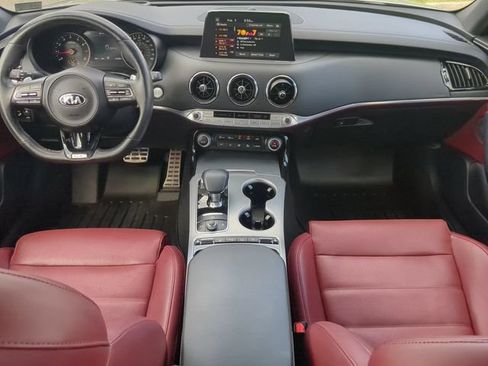 Used 2019 Kia Stinger GT2 AWD/4WD image 13