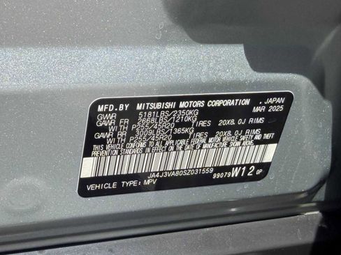 Used 2025 Mitsubishi Outlander SE FWD image 38