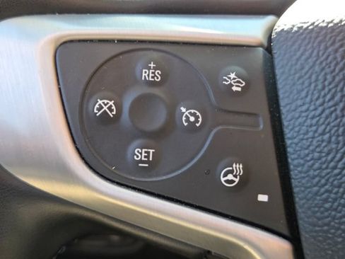 Used 2024 GMC Terrain SLT AWD/4WD image 33