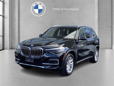 Certified 2022 BMW X5 xDrive40i w/ Premium Package image 1