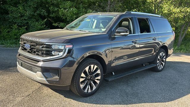 New 2026 Ford Expedition Max Platinum w/ Driver's Package AWD/4WD image 2