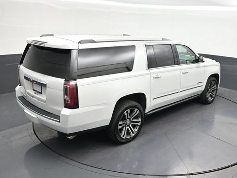 Used 2020 GMC Yukon XL Denali w/ Denali Ultimate Package RWD image 20
