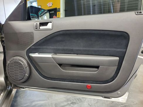 Used 2008 Ford Mustang GT Premium image 28