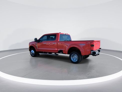 Used 2025 Ford F450 Lariat w/ Chrome Package image 6