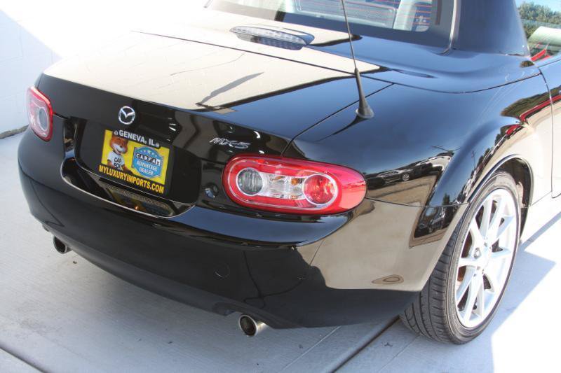 Used 2010 MAZDA MX-5 Miata Touring RWD image 9