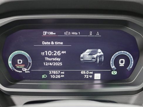 Used 2022 Audi Q4 e-tron Premium Plus image 17