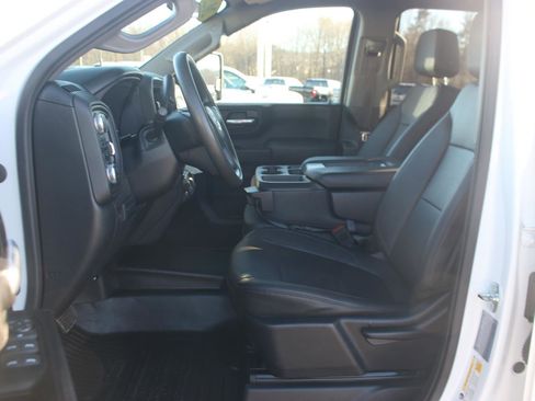 Used 2023 GMC Sierra 3500 Pro w/ Convenience Package image 17