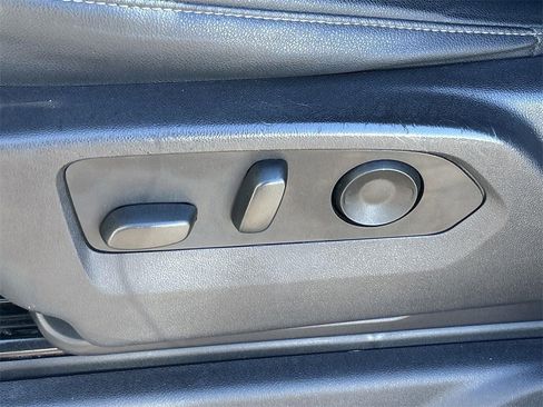 Used 2024 GMC Sierra 1500 SLT image 23