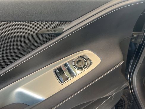 Used 2022 Chevrolet Corvette Stingray Coupe w/ Z51 Performance Package image 17