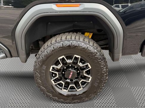 Used 2026 GMC Sierra 2500 AT4X AWD/4WD image 33