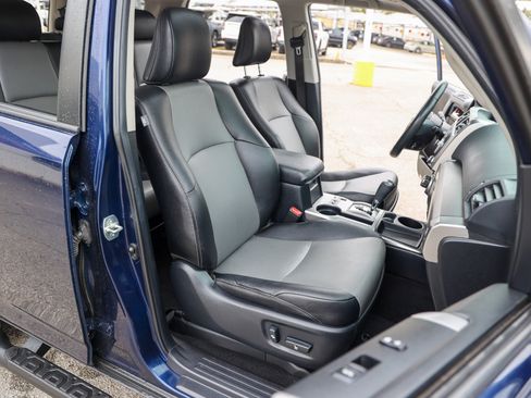 Used 2022 Toyota 4Runner SR5 Premium w/ Moonroof Package image 50