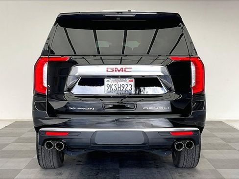 Used 2024 GMC Yukon Denali image 3