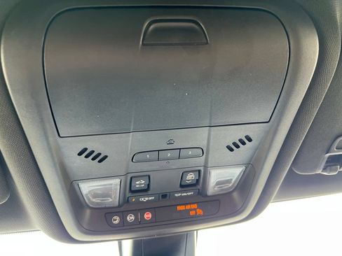 Used 2022 Chevrolet Blazer Premier AWD/4WD image 51