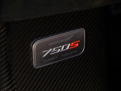 Used 2024 McLaren 750S Spider image 21