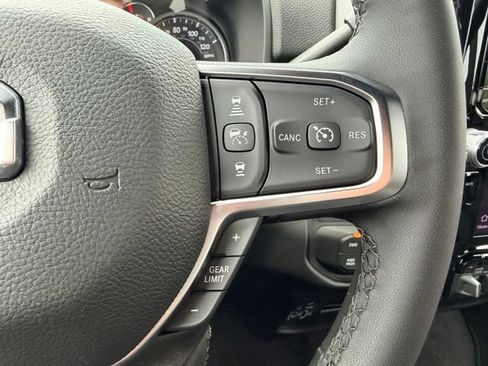 Used 2026 RAM 2500 Big Horn AWD/4WD image 8