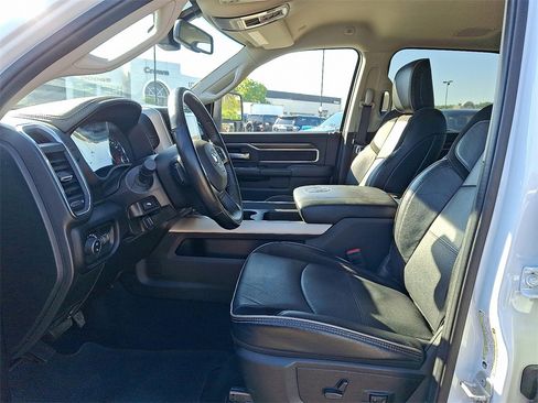 Used 2024 RAM 2500 Laramie image 13