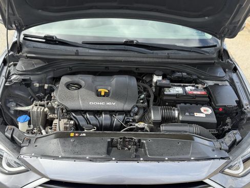 Used 2018 Hyundai Elantra SEL image 38