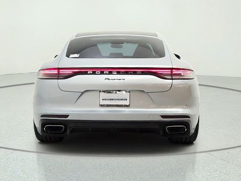 Used 2021 Porsche Panamera image 6