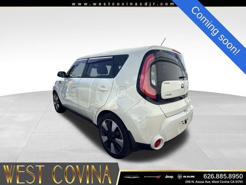 Used 2015 Kia Soul ! w/ Sun & Sound Package FWD image 5