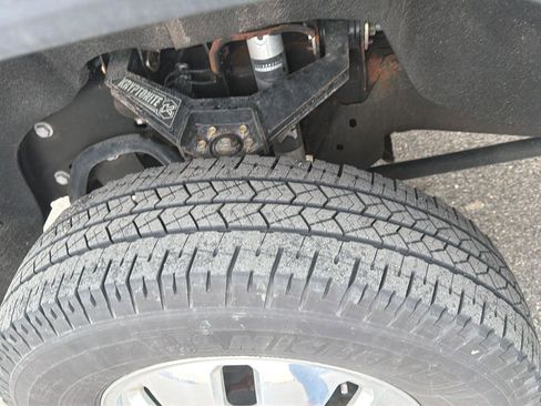 Used 2024 GMC Sierra 3500 Denali Ultimate image 6