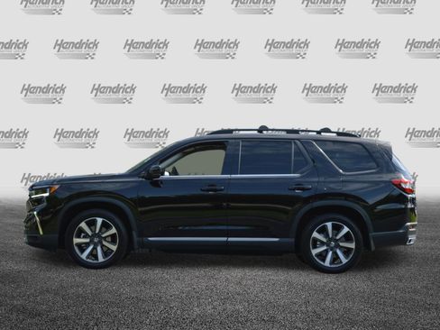 Used 2023 Honda Pilot Elite image 8