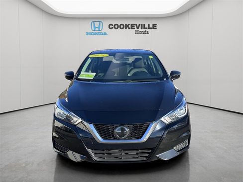 Used 2021 Nissan Versa SV image 4