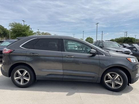 Used 2020 Ford Edge SEL w/ Convenience Package image 2