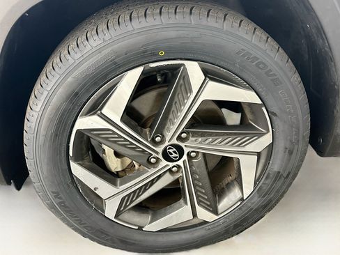 Used 2023 Hyundai Tucson Limited AWD/4WD image 11