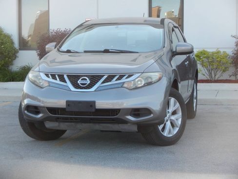 Used 2012 Nissan Murano S AWD/4WD image 3