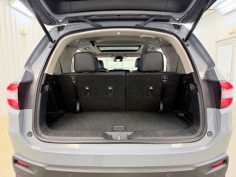 Used 2025 Honda Pilot Touring image 34