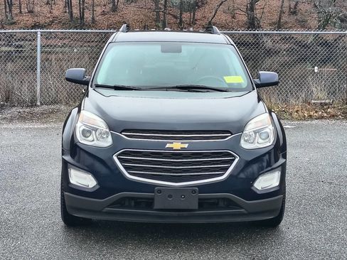 Used 2017 Chevrolet Equinox LT w/ Convenience Package image 2