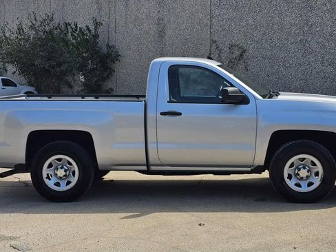 Used 2015 Chevrolet Silverado 1500 W/T image 2