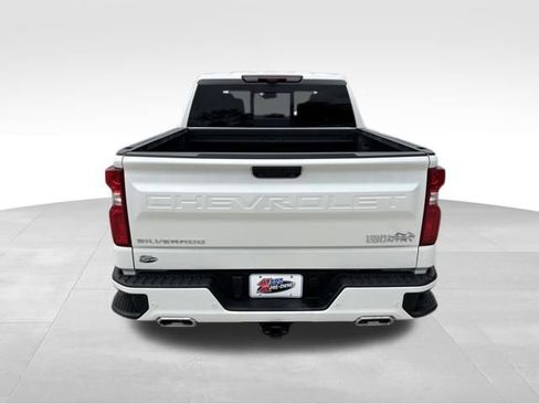 Used 2024 Chevrolet Silverado 1500 High Country w/ High Country Premium Package image 4