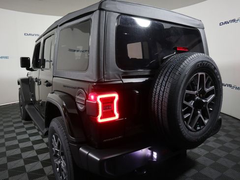 New 2026 Jeep Wrangler Sahara image 9