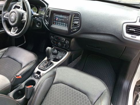 Used 2018 Jeep Compass Latitude w/ Popular Equipment Group image 12