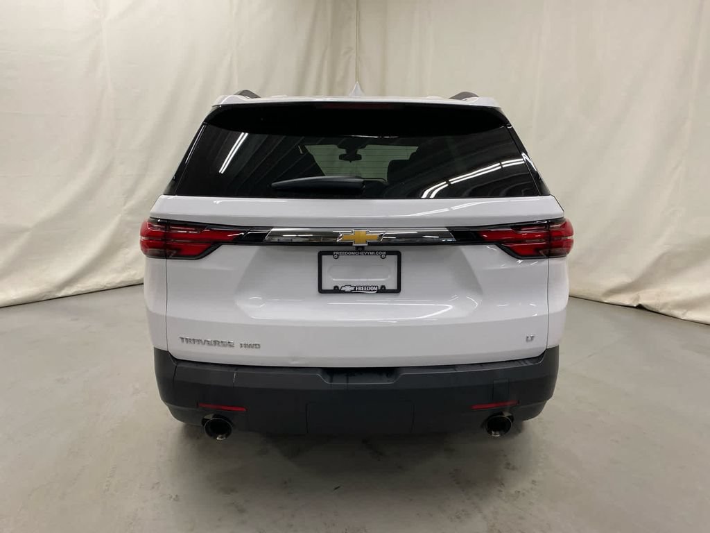 Used 2023 Chevrolet Traverse LT AWD/4WD image 7