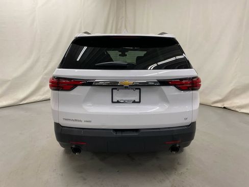 Used 2023 Chevrolet Traverse LT image 7