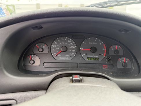 Used 2002 Ford Mustang Coupe image 14